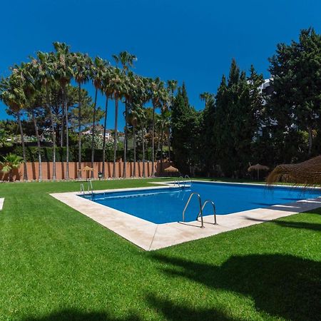 Cabopino Duplex, Swimming Pool, Beach 5Min Away, Chill Out Terrace And High-Speed Wifi Marbella Exterior photo
